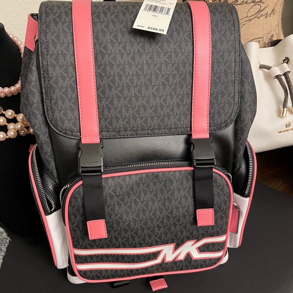 SOLD!!!!New Michael Kors Fulton Backpack